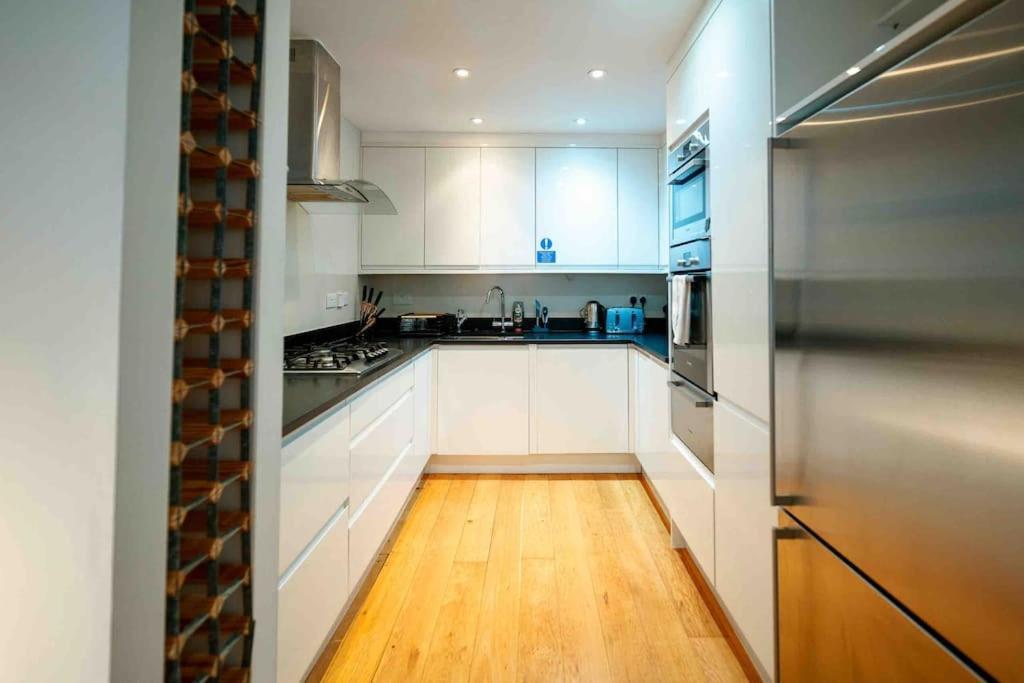 Spacious And Cosy 3Brs 5F House In Heart Of Лондон Экстерьер фото