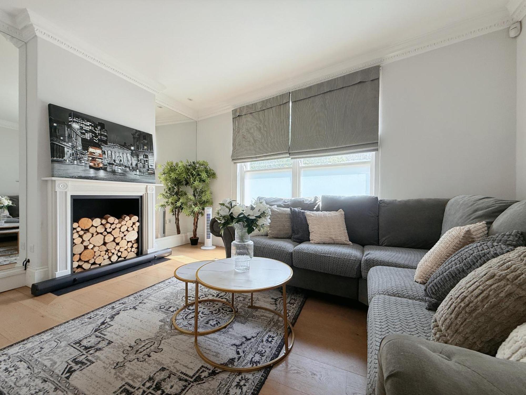 Spacious And Cosy 3Brs 5F House In Heart Of Лондон Экстерьер фото