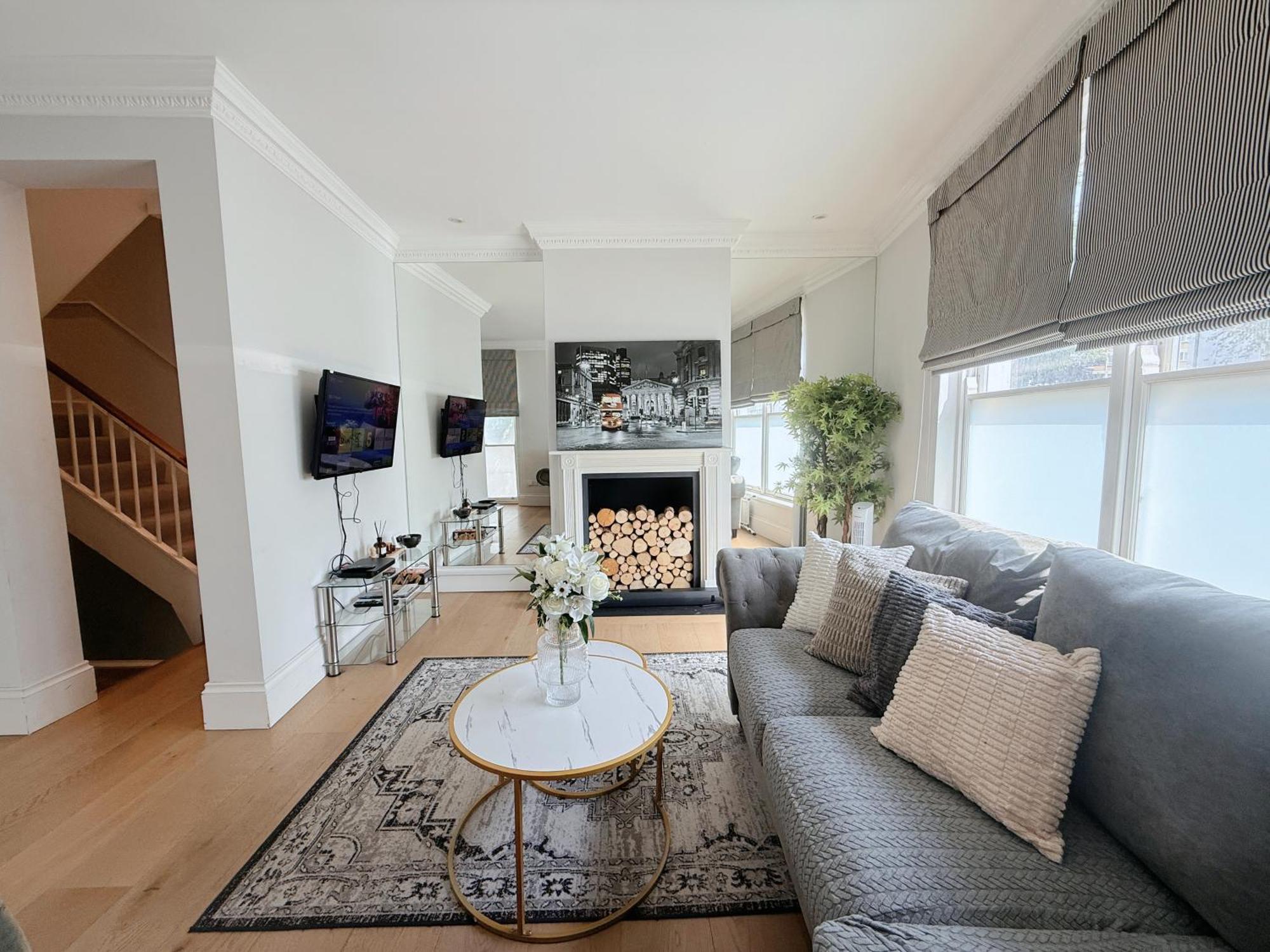 Spacious And Cosy 3Brs 5F House In Heart Of Лондон Экстерьер фото